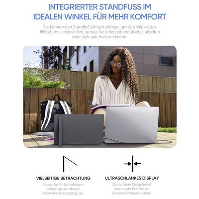 Eine Person sitzt im Freien und nutzt einen Laptop, wobei der Komfort mit einem verstellbaren Ständer betont wird. Der Text unterstreicht vielseitige Ansichtsmöglichkeiten und ein schlankes Display-Design.