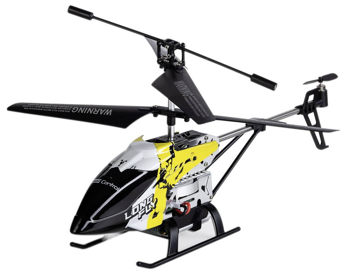 Eine Nahaufnahme eines kleinen Ferngesteuerten Hubschraubers mit schwarz-gelben Dekalen, der auf Landegestellen vor einem einfarbigen weißen Hintergrund steht.