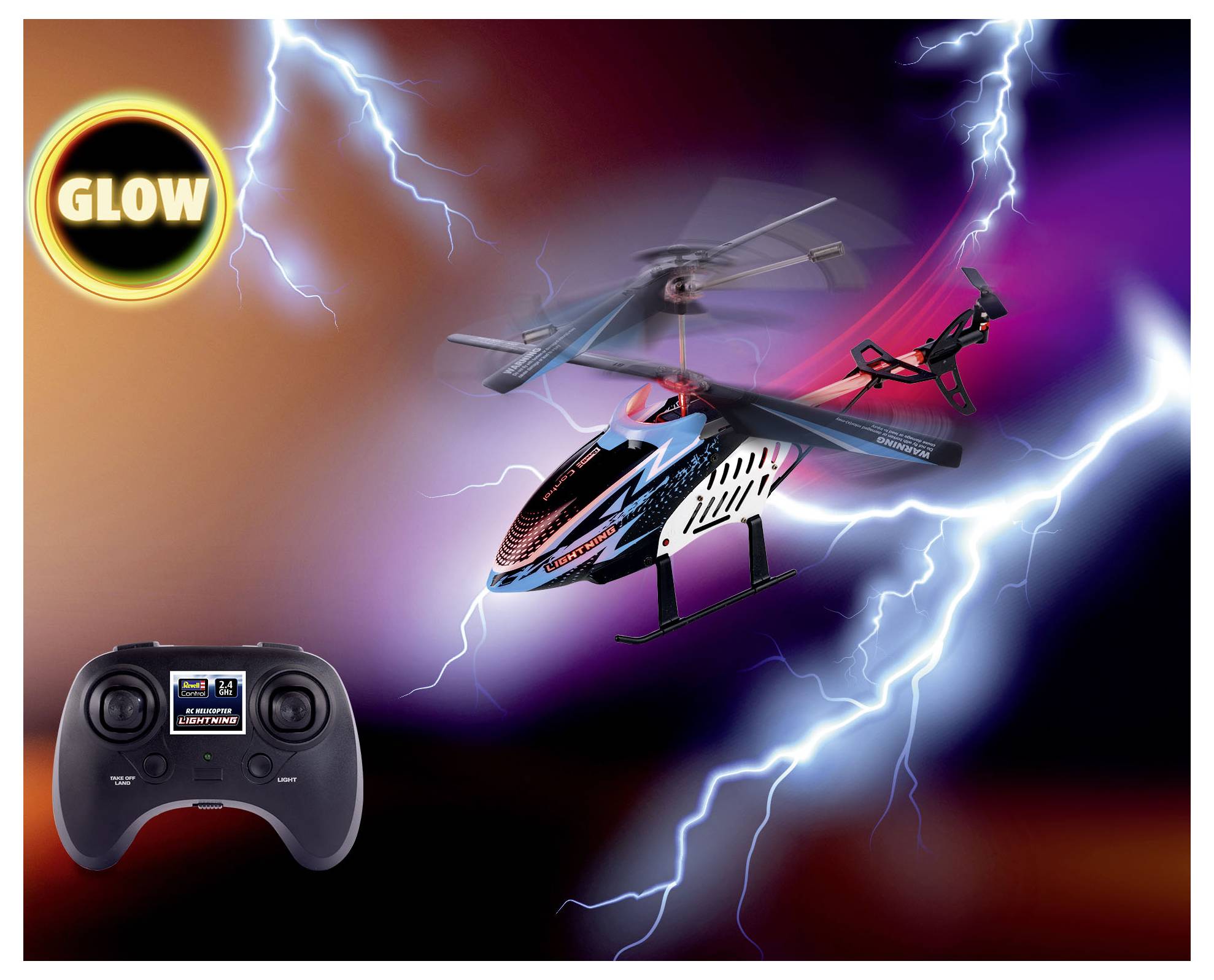 Ein ferngesteuerter Hubschrauber, der Leuchtspur in einem blitzerfüllten Himmel hinterlässt, wird zusammen mit einem Fernbedienungsgerät im Vordergrund gezeigt.