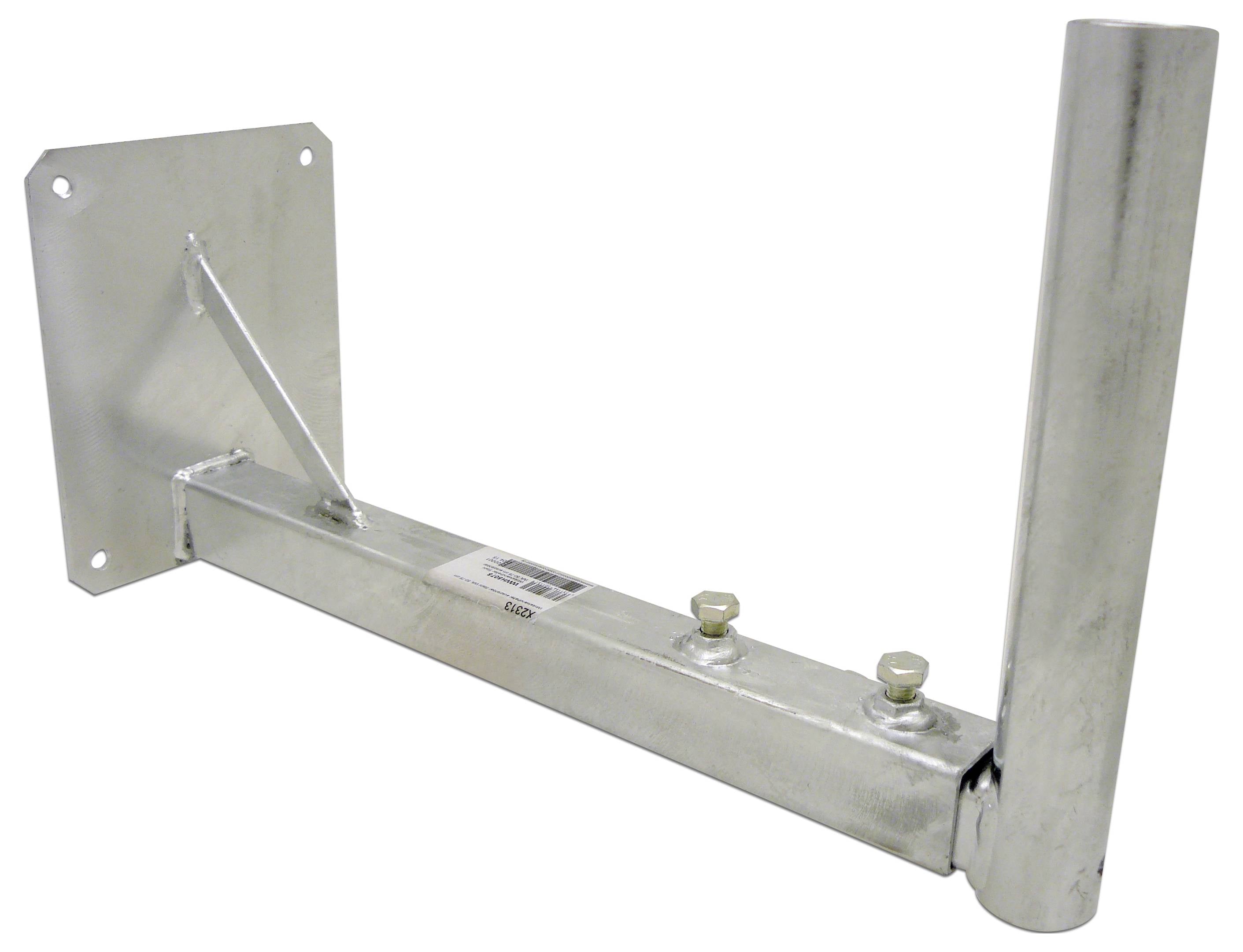 Eine Metallwandmontageklammer mit quadratischer Basis und zylindrischer Verlängerung, die zur Unterstützung von Antennen oder ähnlicher Ausrüstung konzipiert ist.