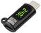 Ein USB-C-Strommessgerät zeigt „24 V" und „5,2 A" an, mit den Bezeichnungen „80GJ8K" und „240W" auf der Seite, die Spannungs- und Strommessungen anzeigen.