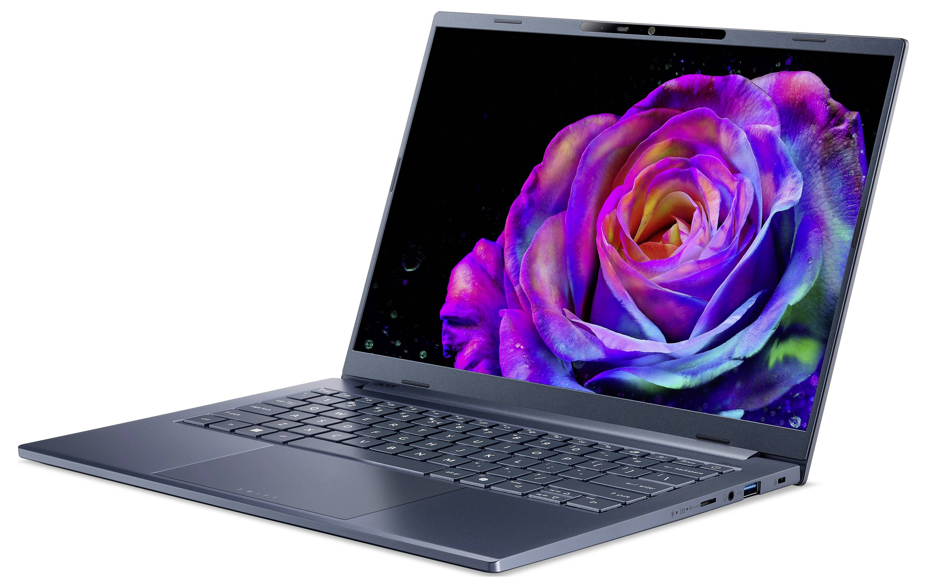 Ein schlankes, geöffnetes Laptop, das eine leuchtende, farbenprächtige Rose auf seinem Bildschirm zeigt, vor einem dunklen Hintergrund.