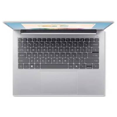 Draufsicht eines geöffneten silbernen Laptops mit schwarzer Tastatur und Touchpad.
