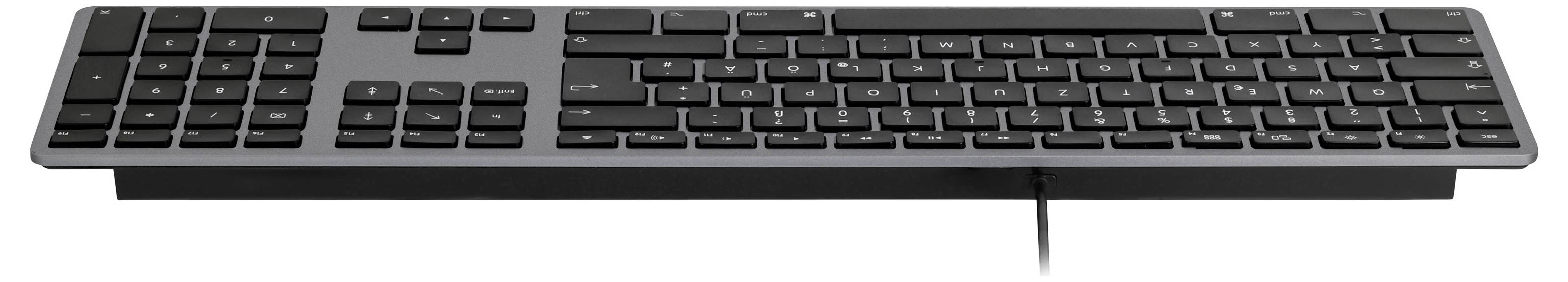 Eine schlanke, moderne Computertastatur mit flachem Profil und schwarzen Tasten auf einer silbernen Basis, von einem seitlichen Winkel aus betrachtet.