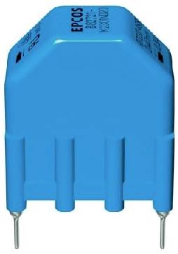 Ein blauer elektronischer Kondensator mit zwei Anschlüssen am Boden, der für den Anschluss in elektronischen Schaltkreisen verwendet wird.