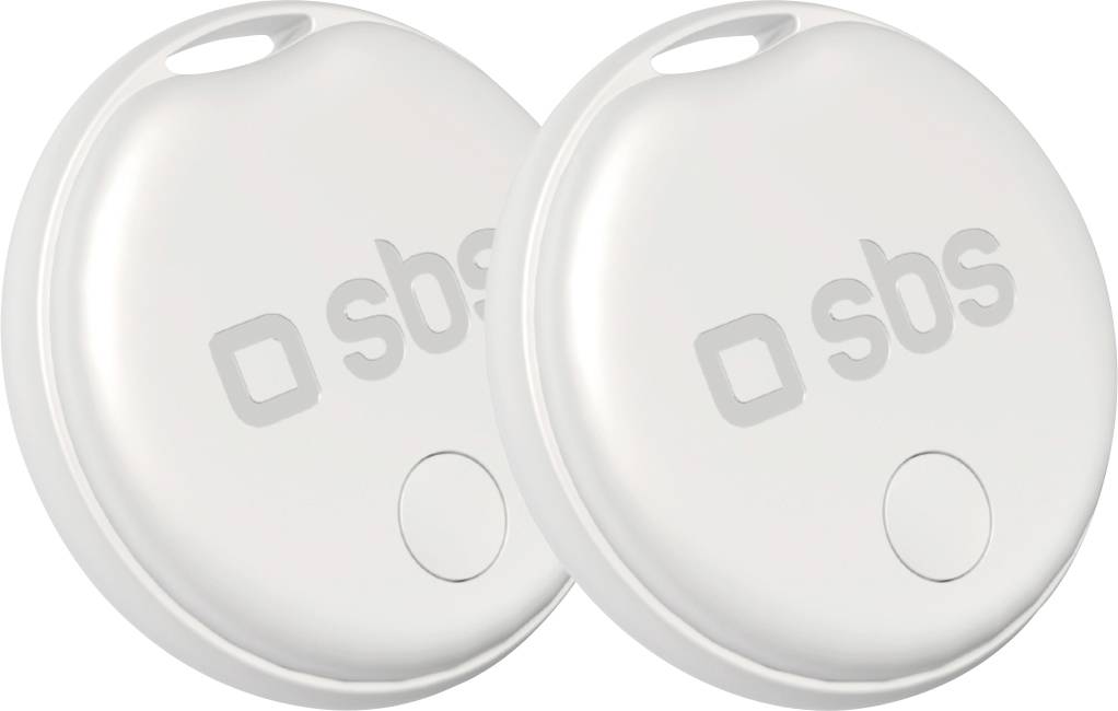 Zwei weiße, runde Smart-Tracker mit den eingravierten Buchstaben „sbs", ausgestattet mit einer Taste und einer Schlaufe oben zur Befestigung.