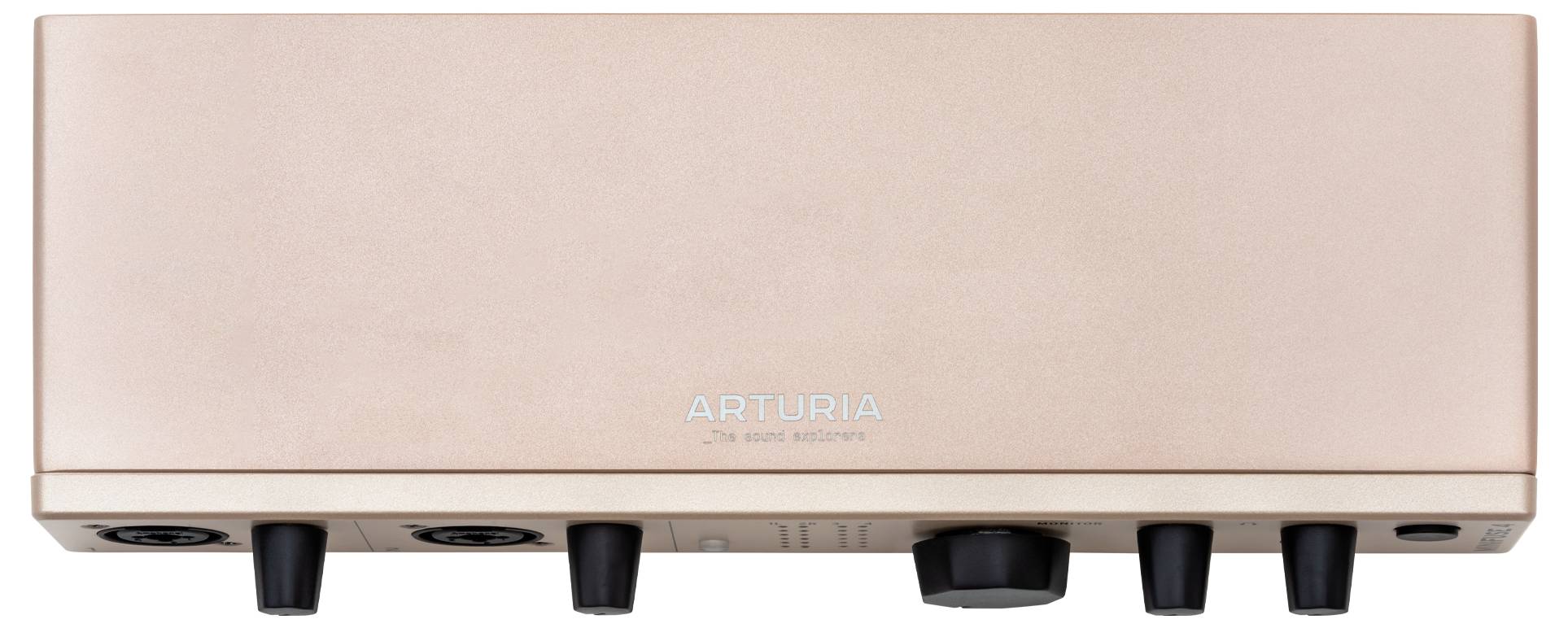 Eine metallische Audioschnittstelle mit 'Arturia' Branding auf der Vorderseite, ausgestattet mit mehreren Knöpfen und Anschlüssen zur Klangsteuerung und Verbindung.