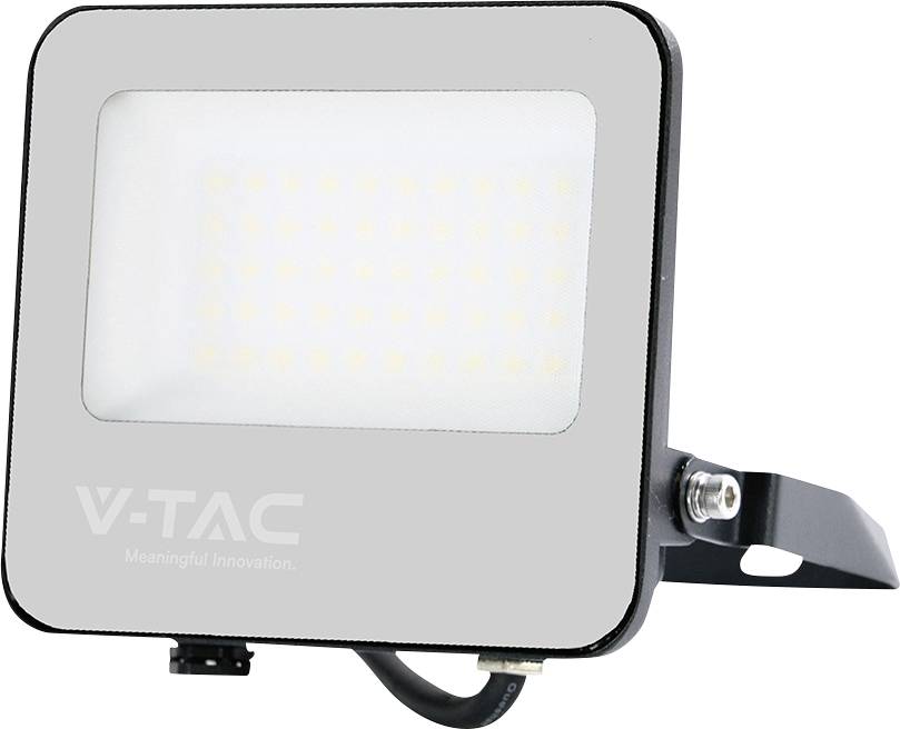 Eine rechteckige LED-Flutlichtlampe mit schwarzem Rahmen und Montagehalterung. Die Frontplatte zeigt das V-TAC-Logo und LED-Leuchten hinter einer matten Abdeckung.