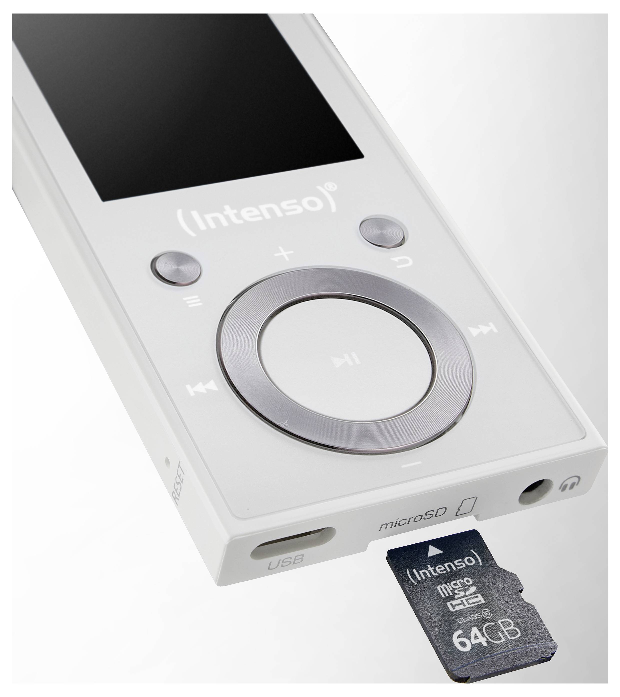 Ein weißer tragbarer Mediaplayer mit einem kreisförmigen Bedienpad zeigt die Marke 'Intenso'. Eine 64-GB-microSD-Karte ist teilweise eingesteckt.