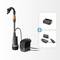 'Gardena Aquabloom Set enthält eine Pumpe, Steuereinheit, Solarpanel und Batterie. Effizientes Tropfbewässerungsset für Gärten.'