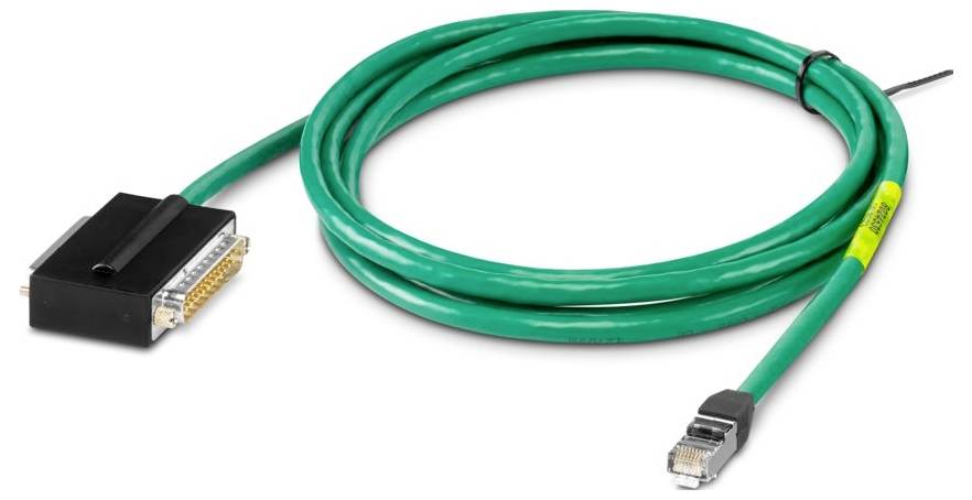 Ein grünes elektronisches Kabel mit einem schwarzen Stecker auf der einen Seite und einem metallischen RJ45-Stecker auf der anderen Seite, das für Netzwerkverbindungen verwendet wird.