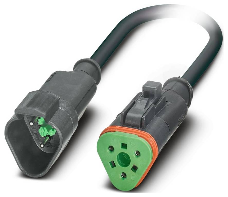 Zwei schwarze und grüne Elektrostecker, die parallel zueinander positioniert sind und unterschiedliche Steckkonfigurationen auf weißem Hintergrund zeigen.