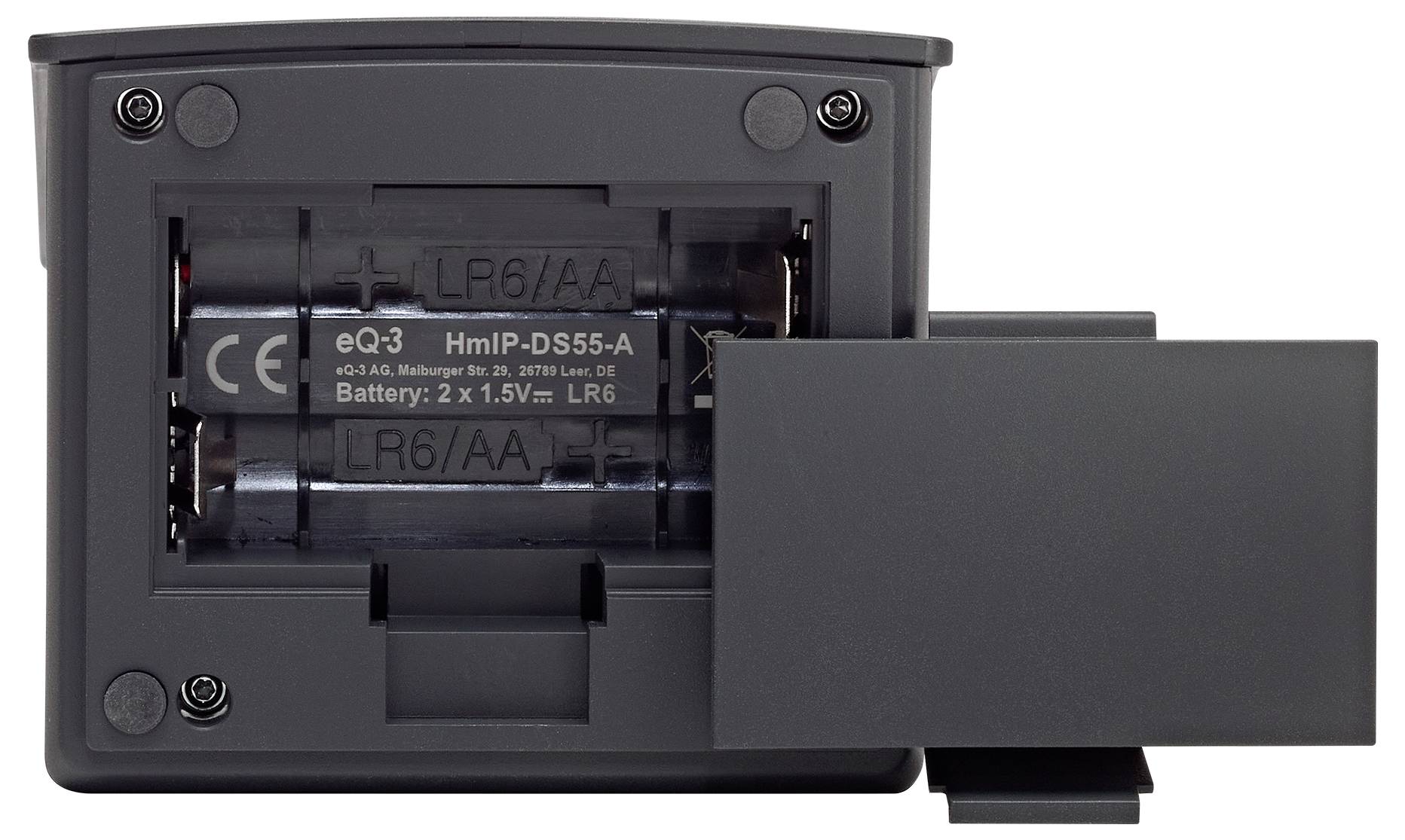 Das Bild zeigt die Rückseite eines Batteriefachdeckels, der mit "HmiP-DS55-A" beschriftet ist und für den Betrieb 2 AA-Batterien benötigt.