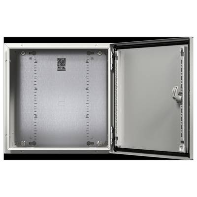 Ein offenes Metallgehäuse für Elektrik mit Befestigungsbügeln, Scharnieren und einem QR-Code im Inneren; Markenname 'Rittal' sichtbar.