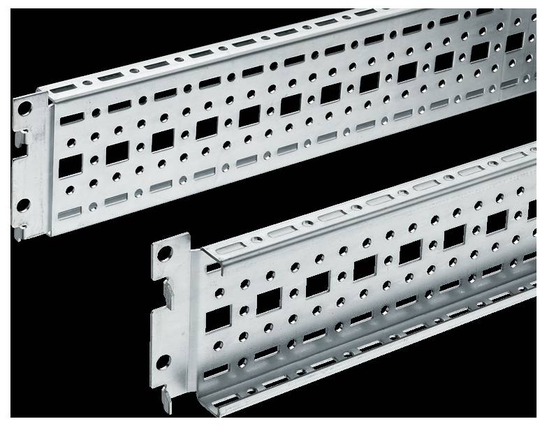 TS System-Chassis 17x73mm, für äußere Montageebene BT 400 mm Montageschiene TS 8612.140 Rittal Inhalt: 4 St.