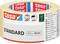 Kreppband-Rolle mit Beschriftung „tesa STANDARD", 50m x 50mm.