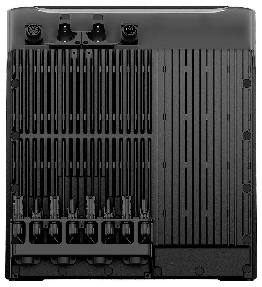 Ein schwarzes, rechteckiges elektronisches Gerät mit vertikalen Rillen und mehreren kleinen Komponenten auf einer Seite, das einem Netzwerkswitch oder Server ähnelt.