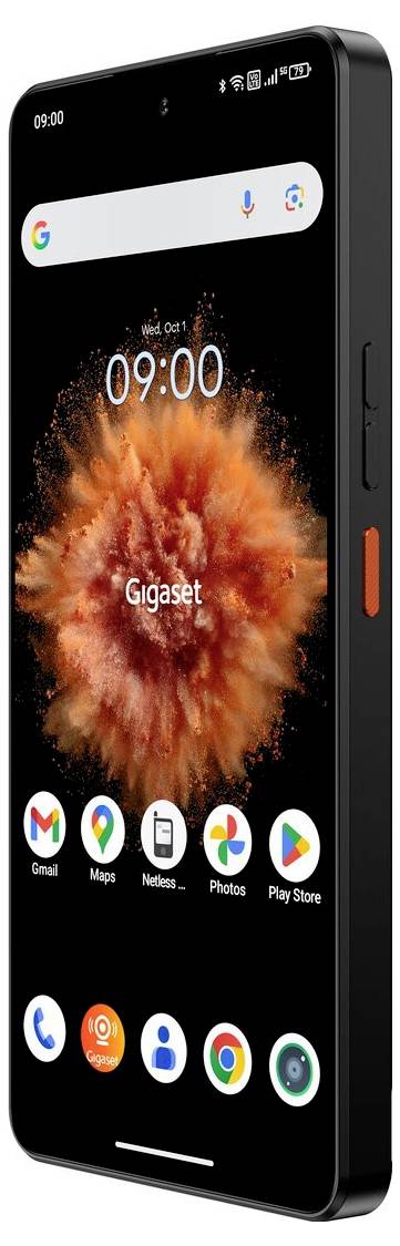 Ein schlankes schwarzes Smartphone mit einem lebhaften orangefarbenen Explosions-Hintergrund, auf dem App-Symbole zu sehen sind: Gmail, Maps, Fotos, Play Store und weitere.