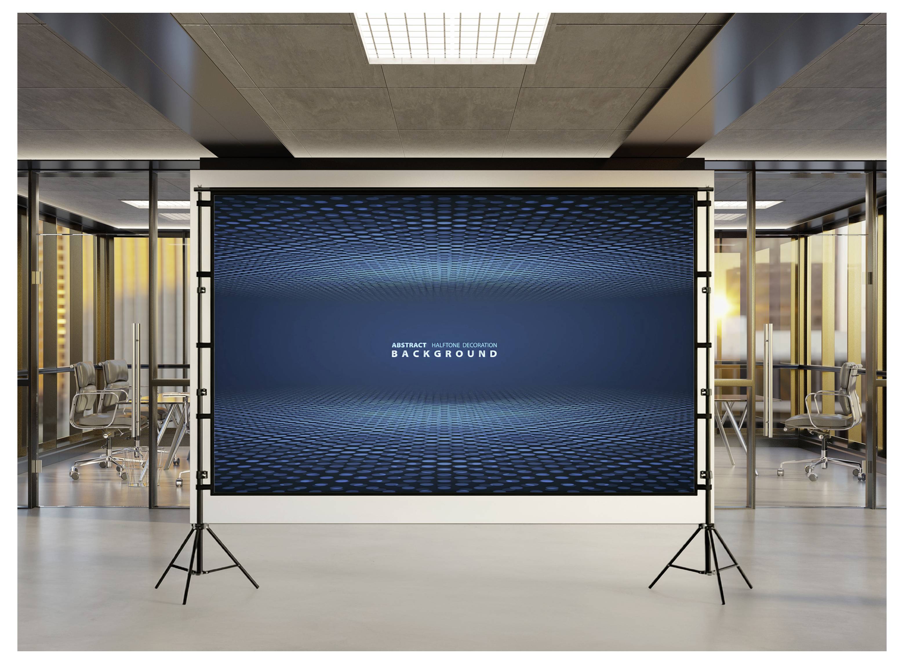 Großes Display auf einem Stativ in einem modernen Büro, das einen blauen abstrakten Hintergrund mit dem zentriert angeordneten Wort „BACKGROUND" zeigt.