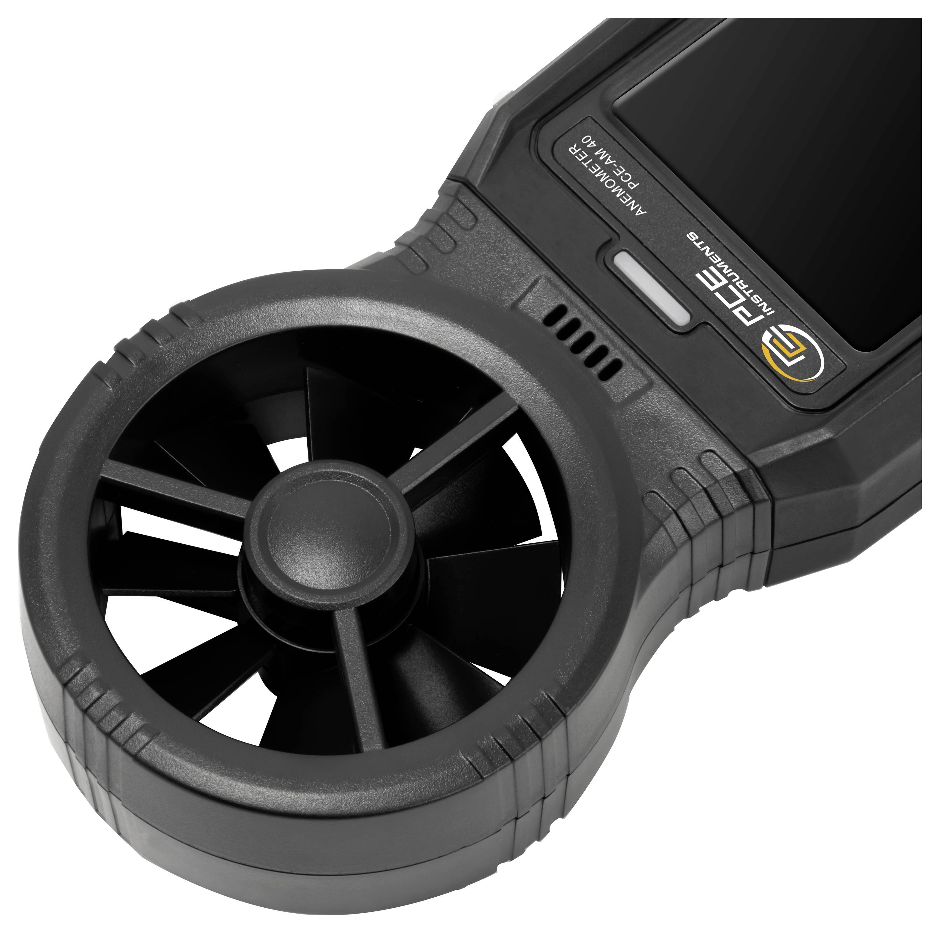 Schwarzes tragbares Anemometer mit großem Ventilator-Sensor und digitaler Anzeige, auf weißem Hintergrund dargestellt.