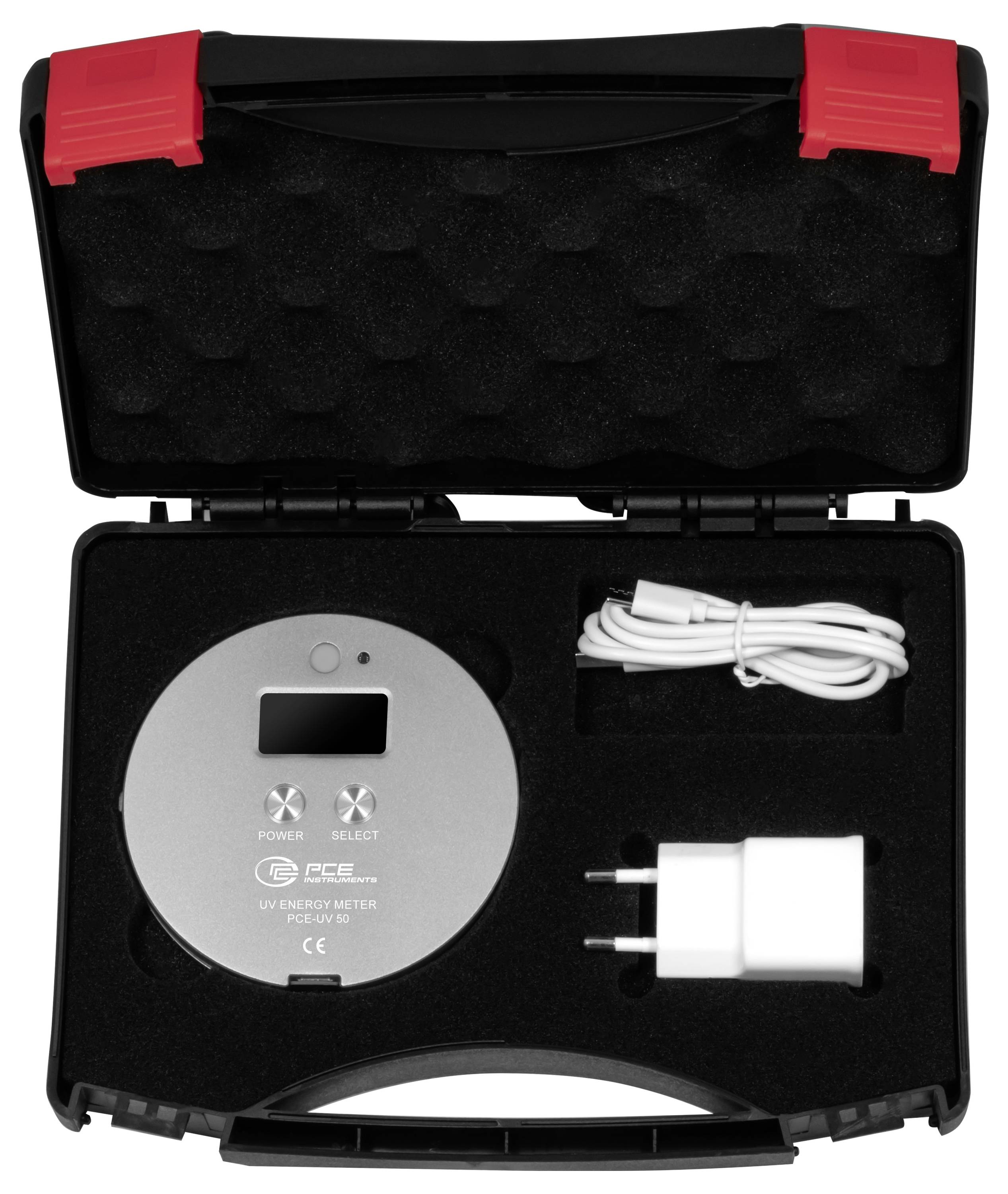 Offene schwarze Schachtel mit einem runden silbernen UV-Energiemessgerät, aufgewickeltem weißem USB-Kabel und weißem Netzteil mit roten Verschlüssen.