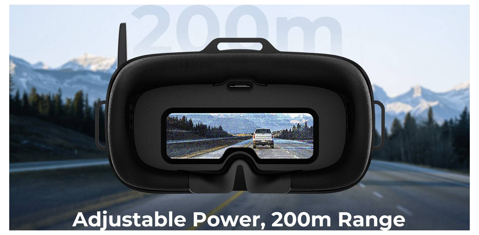 Ein VR-Headset, das eine Bergstraßenszene zeigt, mit der Beschriftung "Verstellbare Leistung, 200m Reichweite", die eine Sichtweite von 200m anzeigt.
