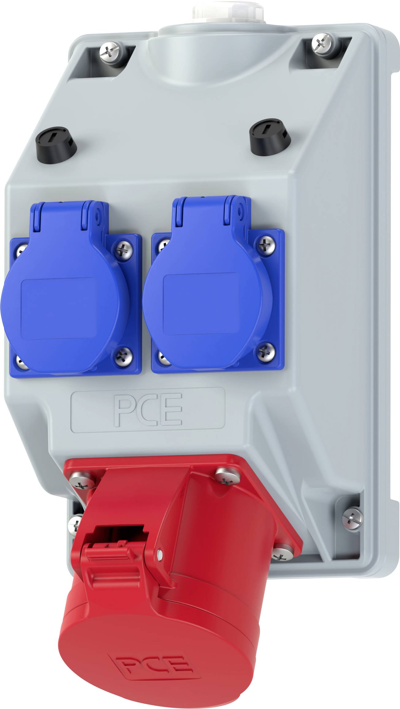 Eine wandmontierte elektrische Steckdosenbox mit drei Steckdosen: zwei blaue Steckdosen oben und eine größere rote Steckdose unten, gekennzeichnet mit „PCE".