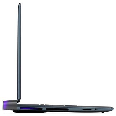 Schlanker, eleganter Laptop von der Seite gezeigt, der sein dünnes Design und minimalistische Merkmale hervorhebt.