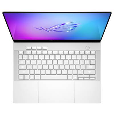 Draufsicht auf einen eleganten aufgeklappten Laptop mit leuchtendem Farbverlauf-Bildschirm und einer sauberen, hintergrundbeleuchteten Tastatur auf einer weißen Oberfläche.