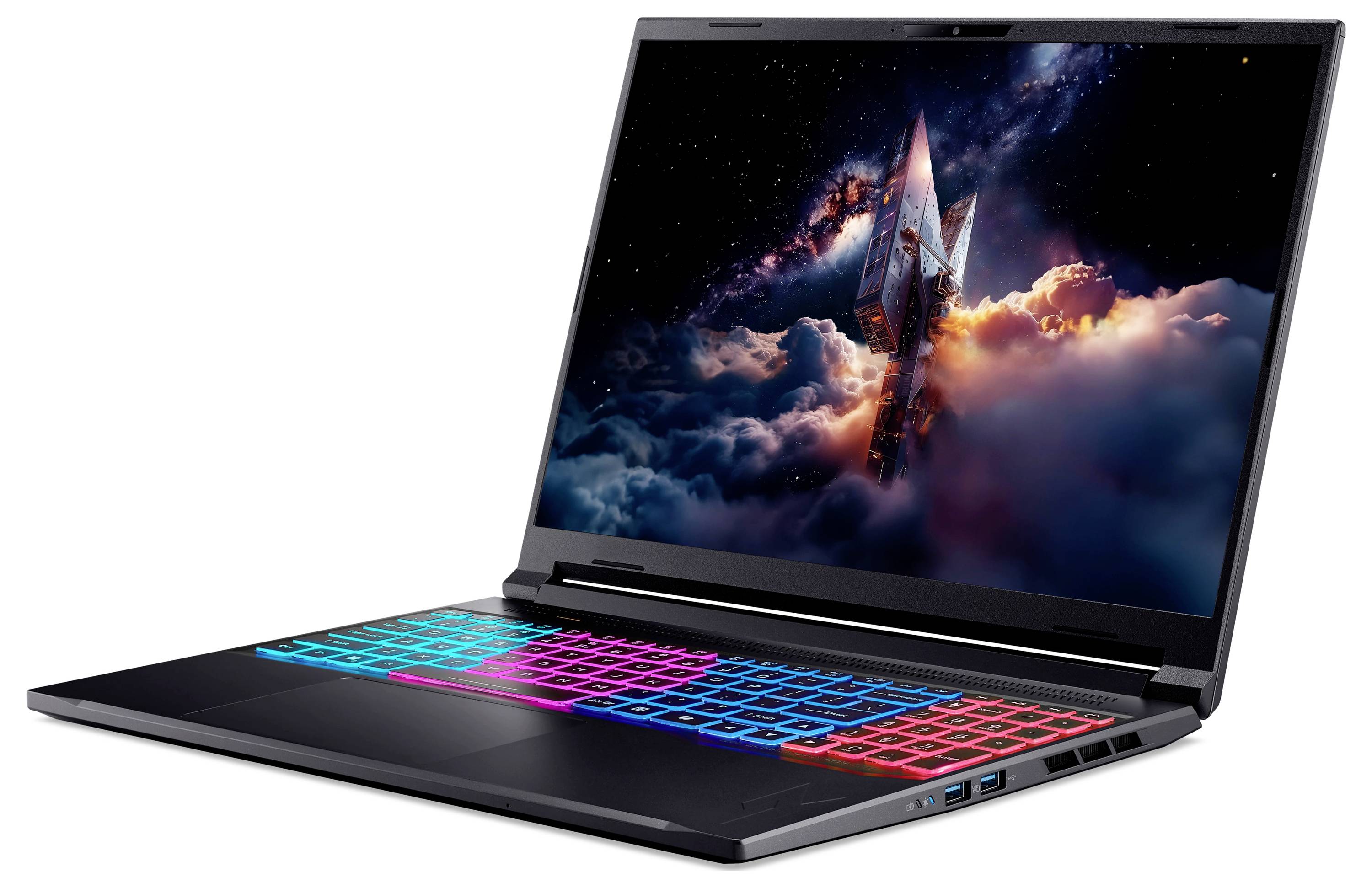 Ein Laptop mit einer farbig beleuchteten Tastatur zeigt auf dem Bildschirm ein Raumschiff, das durch einen wolkigen Himmel fliegt.