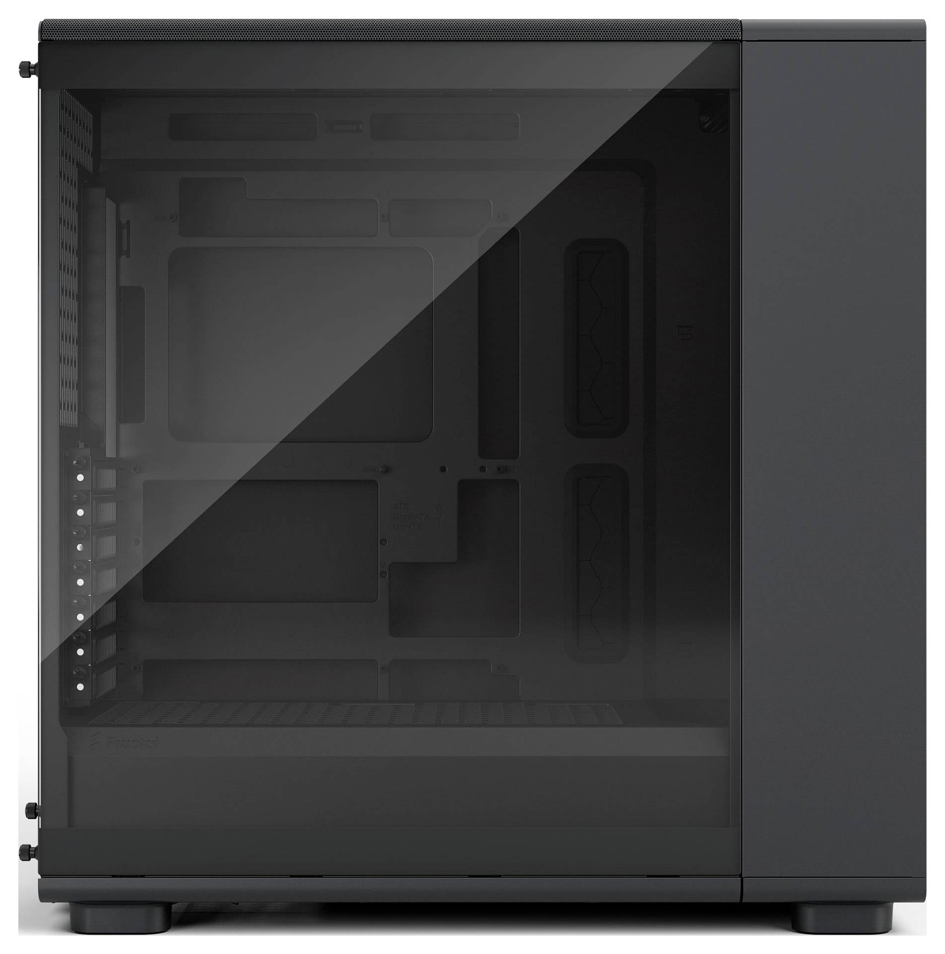 Ein schwarzes, minimalistisches Computergehäuse mit einem transparenten Seitenpanel, das Platz für interne Komponenten zeigt und sich für Custom-Builds eignet.