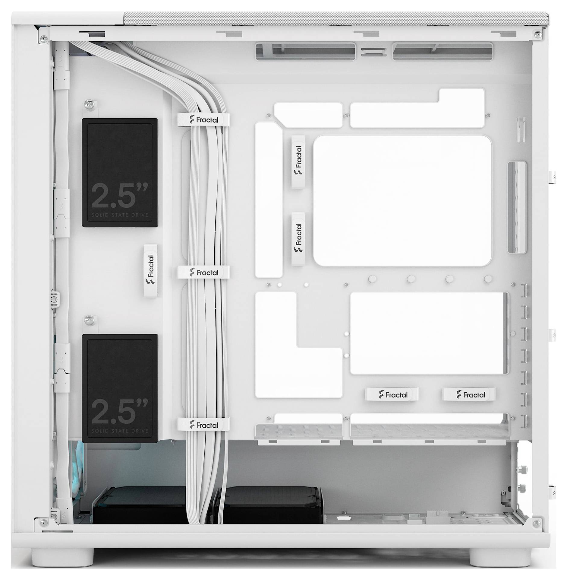 Innenansicht eines Computergehäuses mit Festplatteneinsätzen, Kabelführungskanälen und Lüfterplätzen. Keine Komponenten installiert.