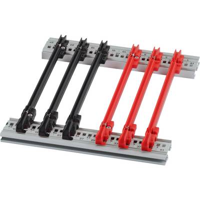 Rot und schwarz gefärbte schienengestützte elektrische Stromschienen mit Klemmen, parallel auf einer Metallbasis angeordnet, verwendet für die Stromverteilung.