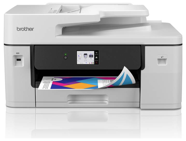 Ein weißer Multifunktionsdrucker mit Touchscreen-Schnittstelle zeigt ein teilweise bedrucktes Farbdokument an.