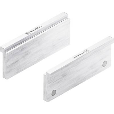 Zwei rechteckige, metallische Blöcke mit abgerundeten Kanten, auf weißem Hintergrund angeordnet, zeigen ein minimalistisches Design.