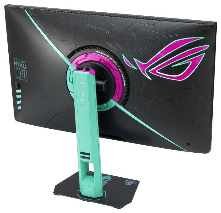 'Schrägansicht eines schlanken, modernen Computermonitors auf einem einzigartigen, geometrischen Ständer, der das ROG-Logo mit LED-Beleuchtungsakzenten anzeigt.'