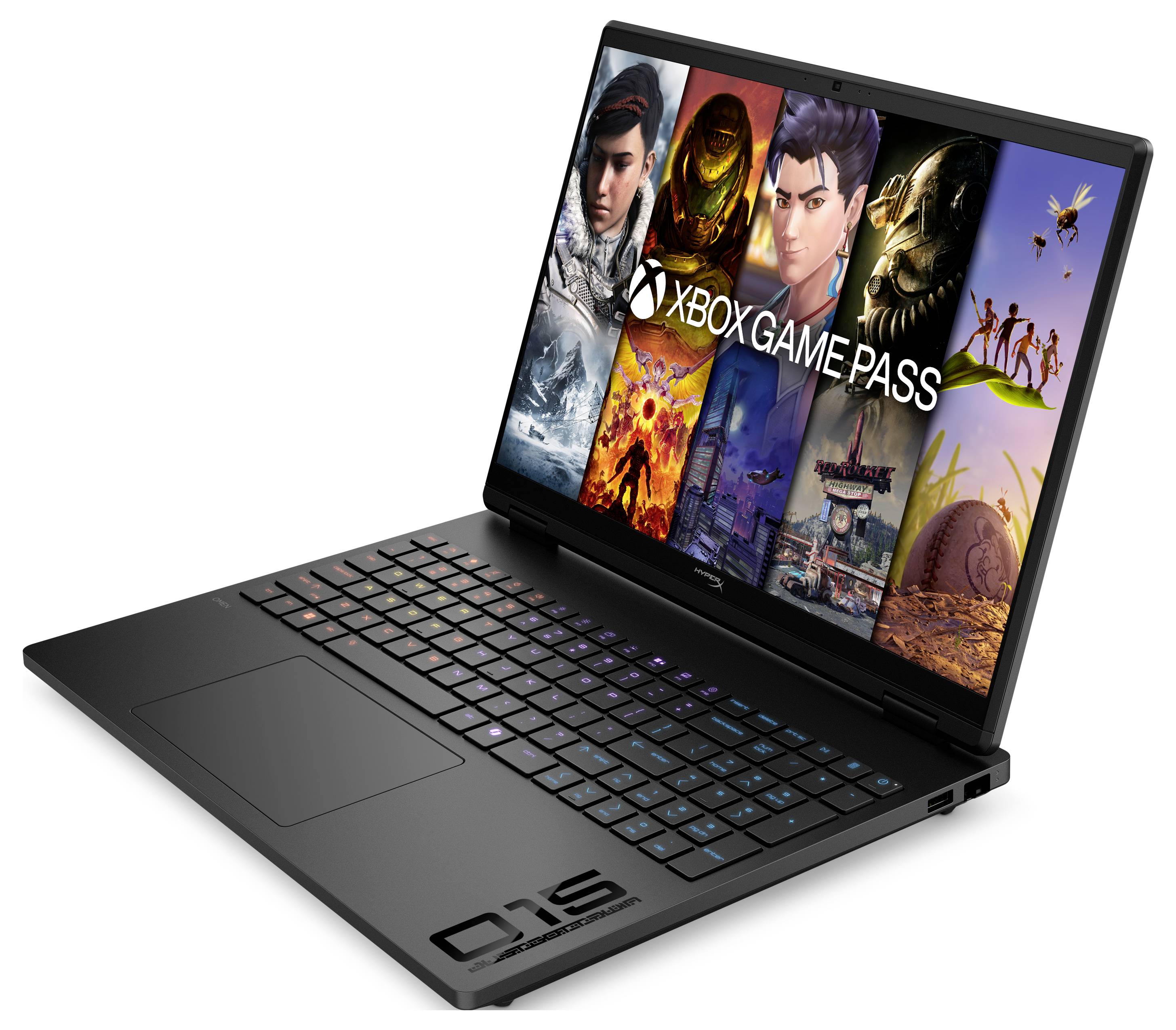 Ein Laptop-Bildschirm zeigt einen Videoanruf mit vier lächelnden Teilnehmern, jeder in separaten Fenstern, was auf ein Remote-Meeting oder einen Online-Chat hindeutet.