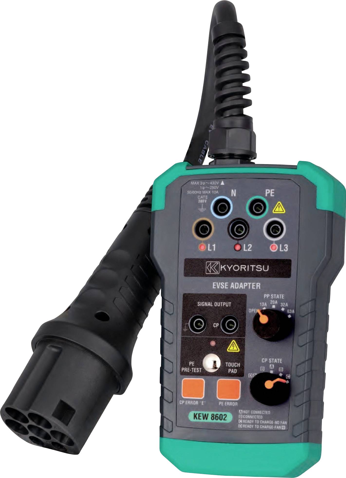 Tragbares elektrisches Testgerät mit mehreren Eingängen, mit der Bezeichnung "EVSE ADAPTER" von Kyoritsu; wird zum Testen des Ladens von Elektrofahrzeugen verwendet.