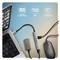 USB-Hub verbunden mit einem Laptop und einer Maus, mit Hervorhebung der Funktionen „Bus Power", „Plug & Play" und „Einfache Verwendung" ohne erforderliche externe Stromversorgung.