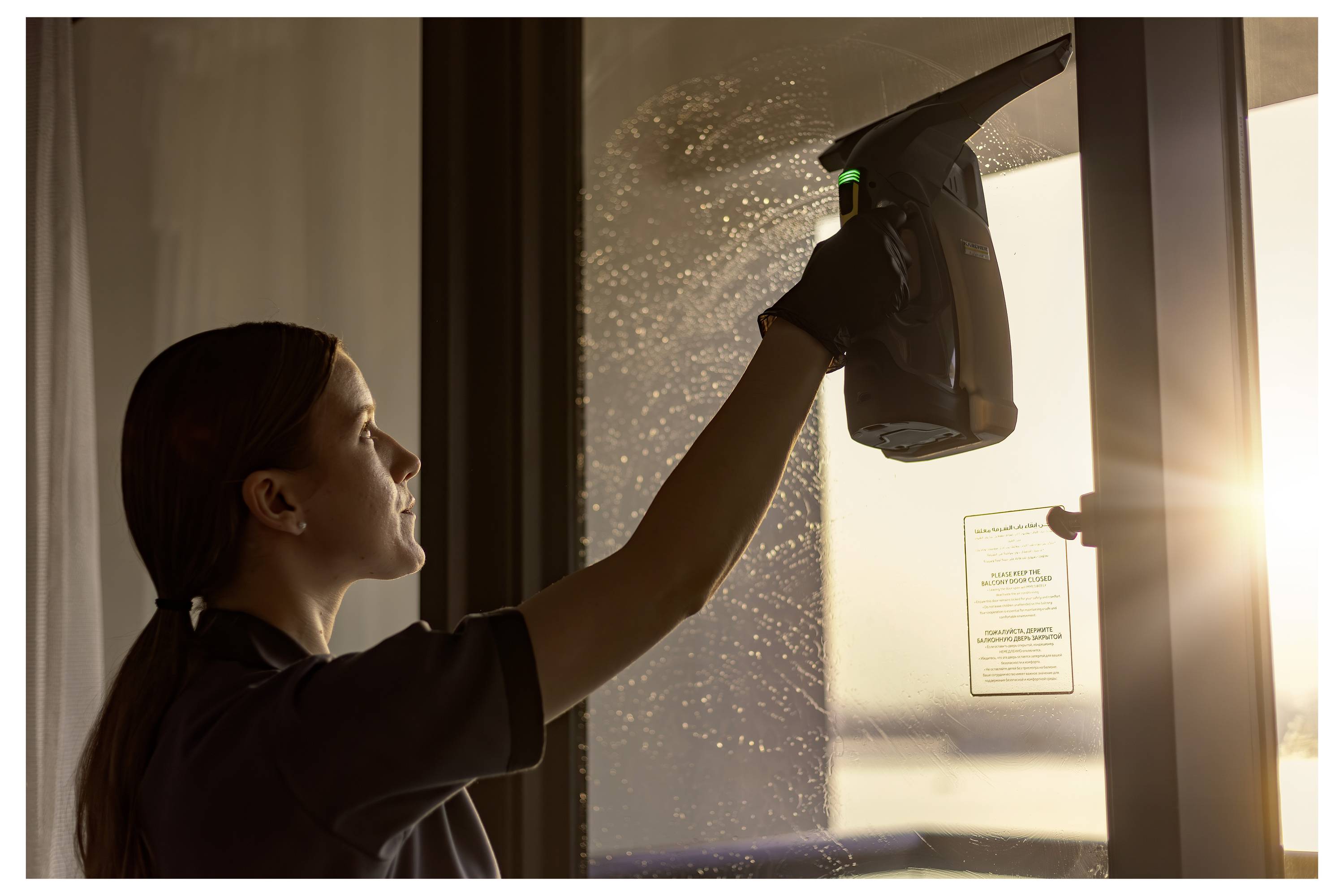 Kärcher Professional WVP 10 Adv *EU Fenstersauger Schwarz Anzahl mitgelieferte Akkus 2-4