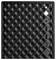 Eine schwarze Computer-Frontblende mit diamantgemustertem Lüftungsgitter, Stromschalter, Audiobuchse, zwei USB-Anschlüsse, ein USB-3.0-Anschluss und ein USB-C-Anschluss.