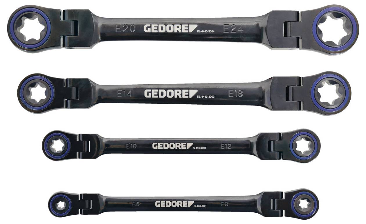 Vier doppelendige Ratschenschlüssel in verschiedenen Größen mit der Bezeichnung „GEDORE". Jeder Schlüssel hat eine eindeutige Steckschüsselgröße, die auf seinen Griffen angezeigt wird.