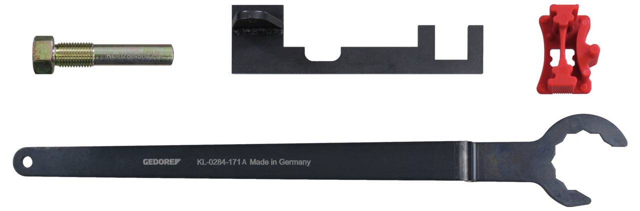 Ein Werkzeugsatz, bestehend aus einem Spezialschlüssel mit der Kennzeichnung „GEDORE KL-0284-171A Made in Germany", einer Schraube, einem schwarzen Verbindungsstück und einem roten Kunststoffclip.