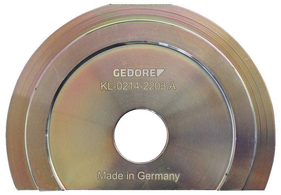 „Gedore KL-0214-2203 A" Metallscheibe mit zentralem Loch, geprägt mit „Made in Germany". Die Oberfläche hat eine reflektierende Beschichtung.