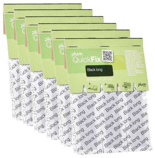 Sieben grüne Schachteln mit 'plum QuickFix Black long' Pflastern, gestapelt hintereinander, zeigen Produktverpackung und -markierung.