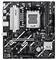 Ein Computermotherboard mit beschrifteten Steckplätzen und Anschlüssen, mit CPU-Sockel, RAM-Steckplätzen, verschiedenen Steckverbindern und Branding.