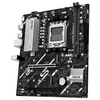 Eine weiß-silberne Computer-Hauptplatine mit mehreren Steckplätzen und Anschlüssen, mit einer digitalen Anzeige, die "STRIX ROG" zeigt.