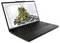 Ein Laptop, auf dessen Bildschirm eine 3D-Konstruktionssoftware-Schnittstelle mit einem detaillierten Modell einer Schienenunterhaltungsmaschine angezeigt wird.