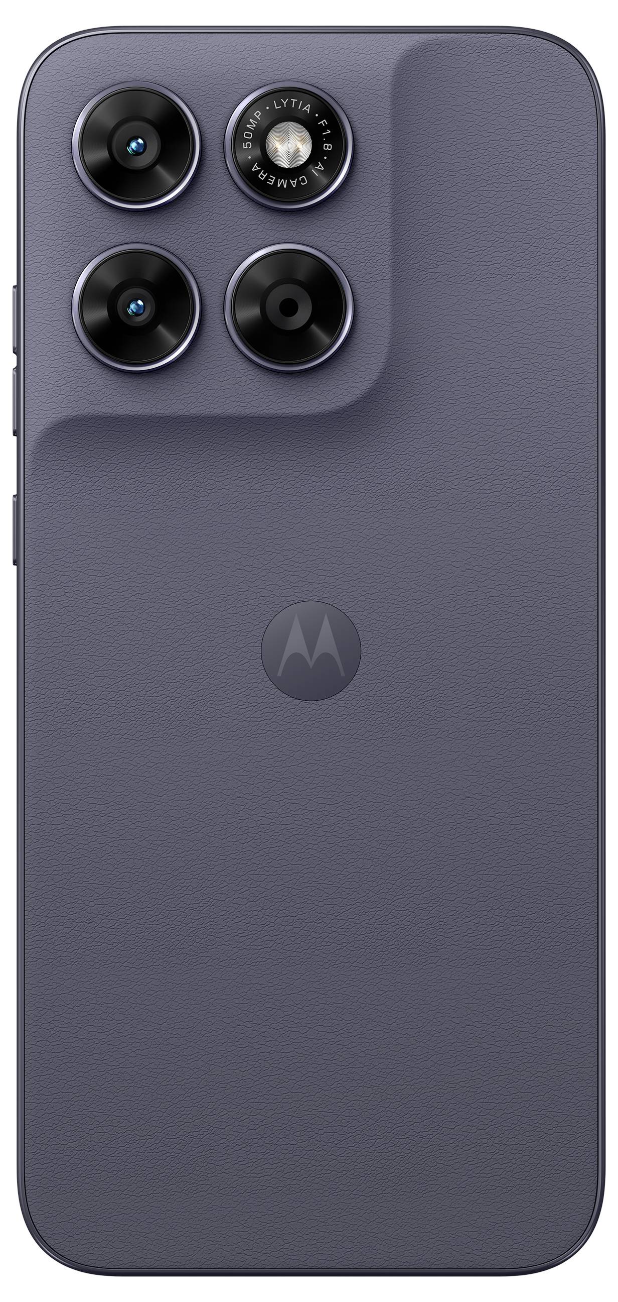 Ein Smartphone mit matter grauer Rückseite, das ein dreifaches Kamera-Setup in einem erhöhten Modul oben links aufweist. Das Motorola-Logo ist zentriert.