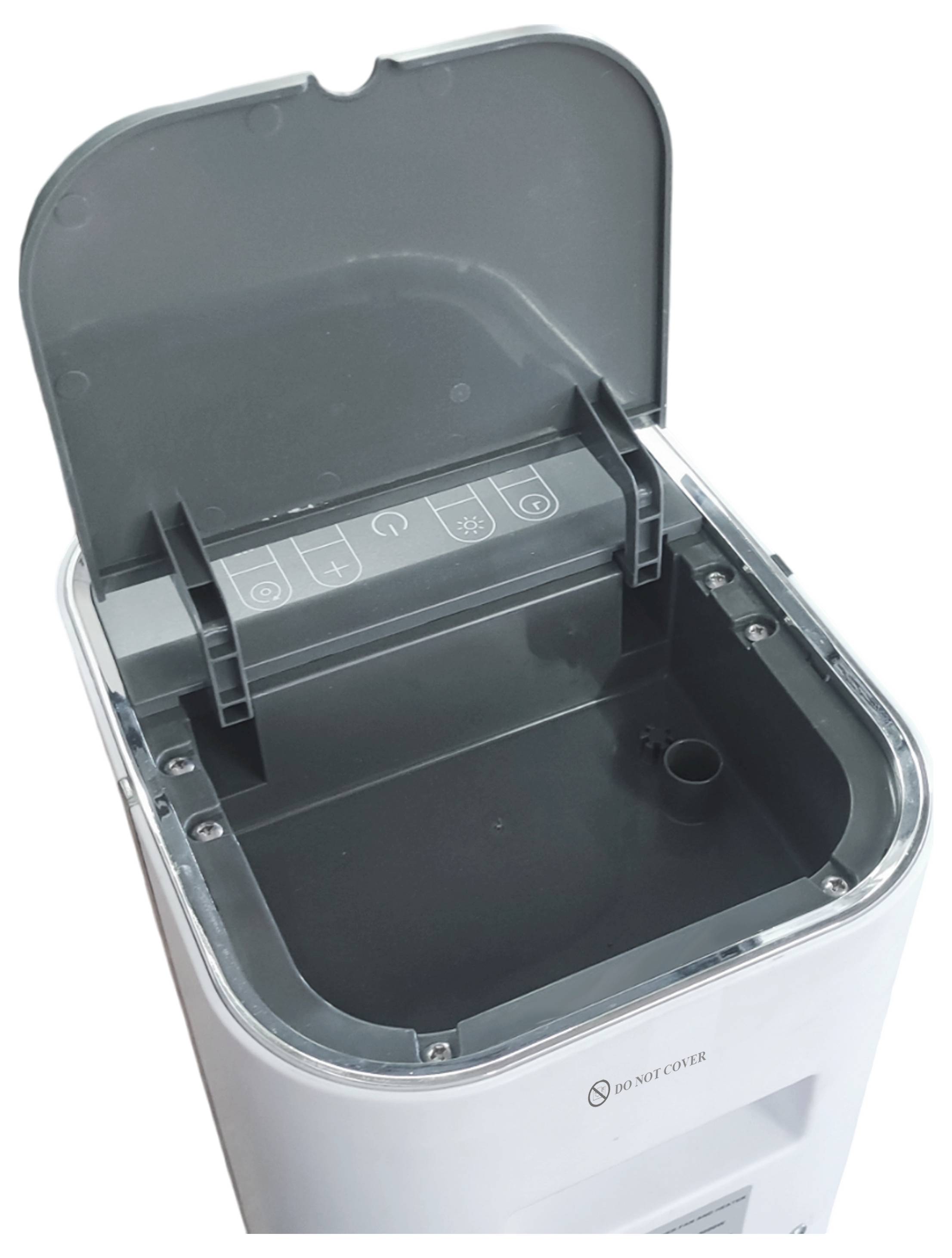 Ein Luftbefeuchter mit offenem Deckel zeigt die Kontrollfeld-Symbole, einschließlich Power- und Einstellungstasten. Konstruiert zur Verbesserung der Luftqualität in Wohnräumen.